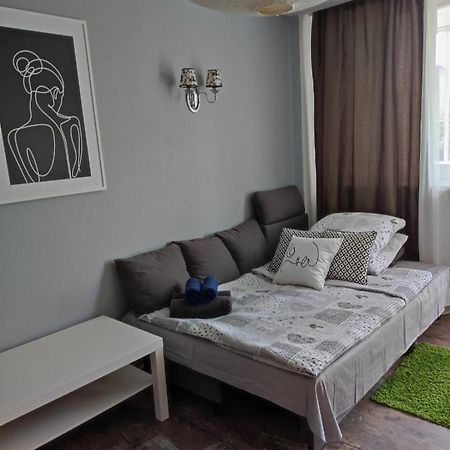Room With A Balcony In The Very Center Of Varsovie Extérieur photo