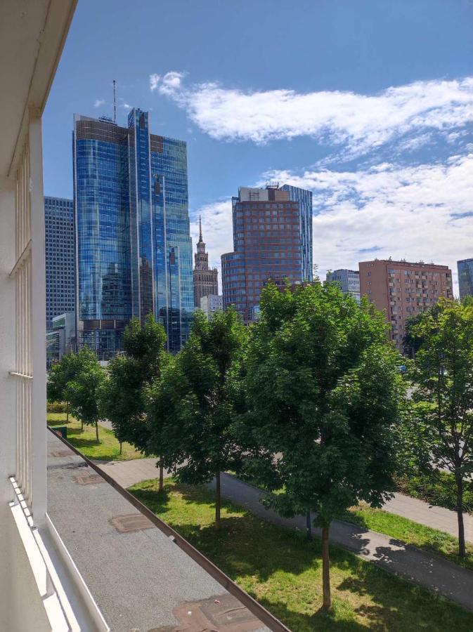 Room With A Balcony In The Very Center Of Varsovie Extérieur photo